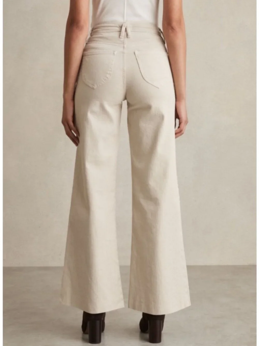 Good American Palazzo Cropped Raw Hem Cream Denim High-Rise Jeans 14 Stretchy - Picture 2 of 13